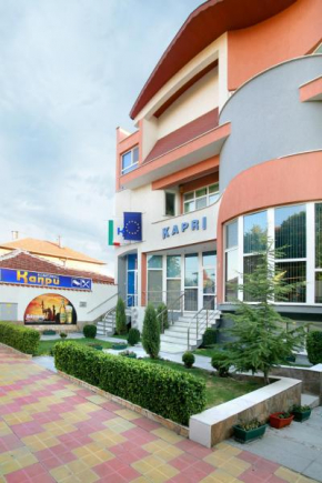  Hotel Kapri  Ямбол